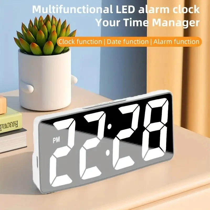 Horloge de Bureau LED avec Affichage de Température et Alarme Numérique – Luminosité Réglable, Format 12/24 Heures, Design Moderne